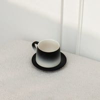 Halli 黑雲杯碟